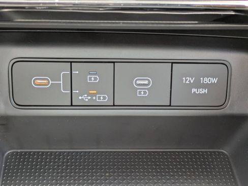 Certified 2026 Hyundai Santa Cruz SEL FWD image 17