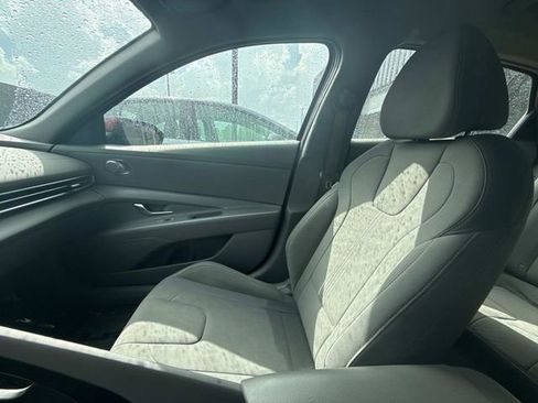 Used 2024 Hyundai Elantra SEL image 20