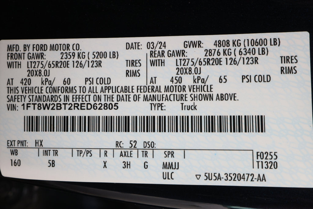 Used 2024 Ford F250 Lariat w/ Black Appearance Package AWD/4WD image 12