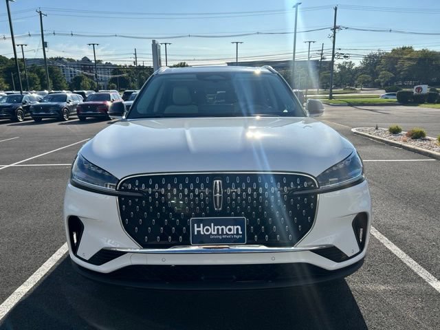 Used 2026 Lincoln Aviator AWD image 9