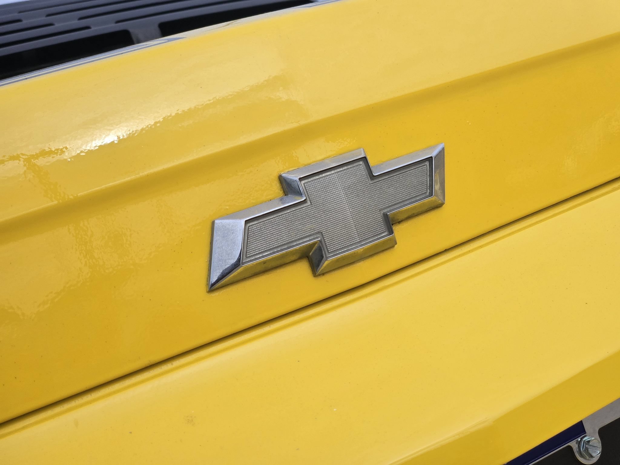 Used 2010 Chevrolet Camaro LT RWD image 12