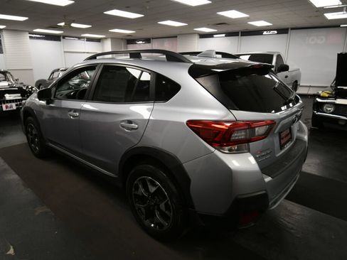 Used 2020 Subaru Crosstrek 2.0i Premium AWD/4WD image 5