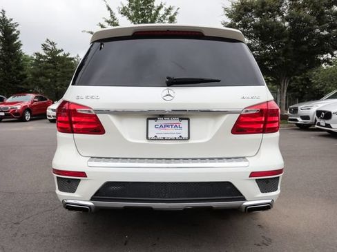 Used 2013 Mercedes-Benz GL 550 4MATIC image 10