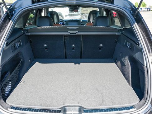 New 2026 Mercedes-Benz GLC 300 4MATIC image 25