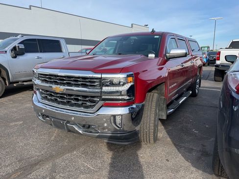 Used 2018 Chevrolet Silverado 1500 LTZ w/ Sport Package image 6