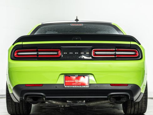 Used 2019 Dodge Challenger SRT Hellcat Redeye image 8