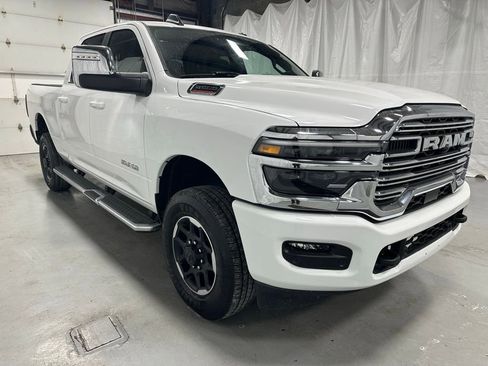 Used 2025 RAM 2500 Laramie image 1