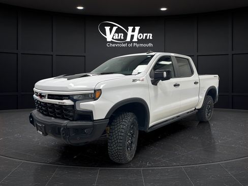 Used 2024 Chevrolet Silverado 1500 ZR2 w/ ZR2 Bison Edition AWD/4WD image 3