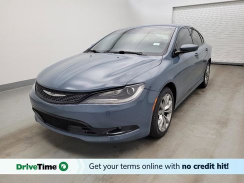 Used 2015 Chrysler 200 S w/ Comfort Group image 1
