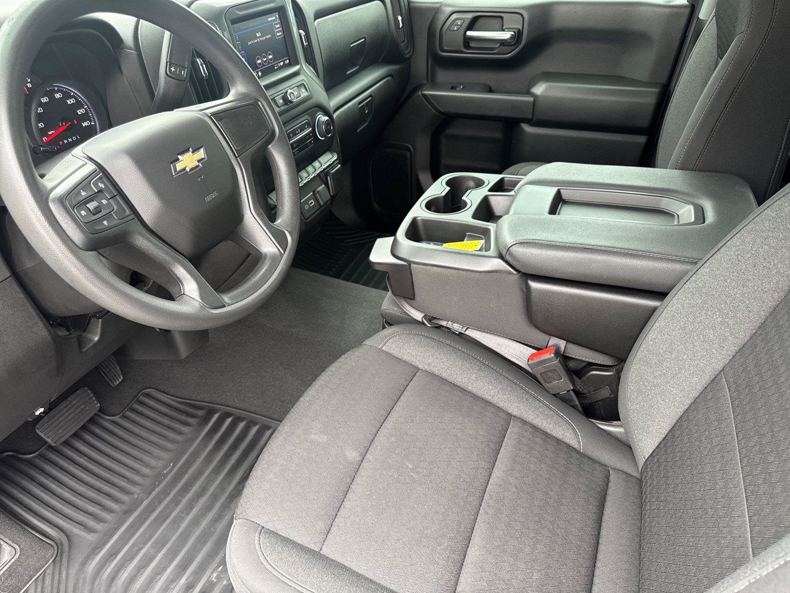 Used 2024 Chevrolet Silverado 1500 Custom RWD image 9
