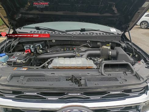 Used 2024 Ford Expedition Limited RWD image 25