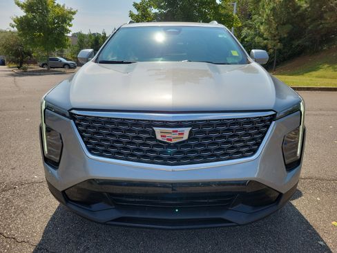 Used 2025 Cadillac XT4 Premium Luxury image 19
