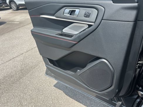 New 2026 Ford Explorer ST AWD/4WD image 14