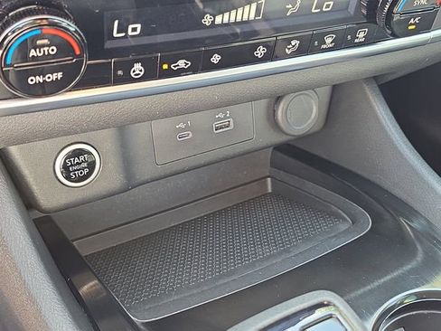 Certified 2023 Nissan Rogue SV w/ SV Premium B Package FWD image 27