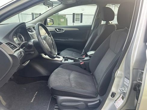 Used 2015 Nissan Sentra SV FWD image 7