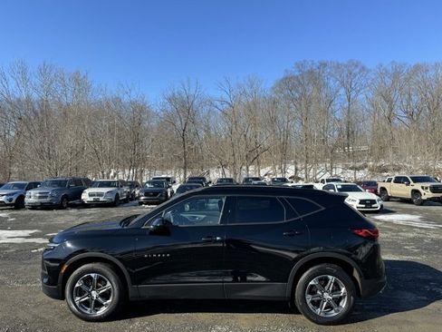 Used 2024 Chevrolet Blazer LT w/ Convenience Package image 8