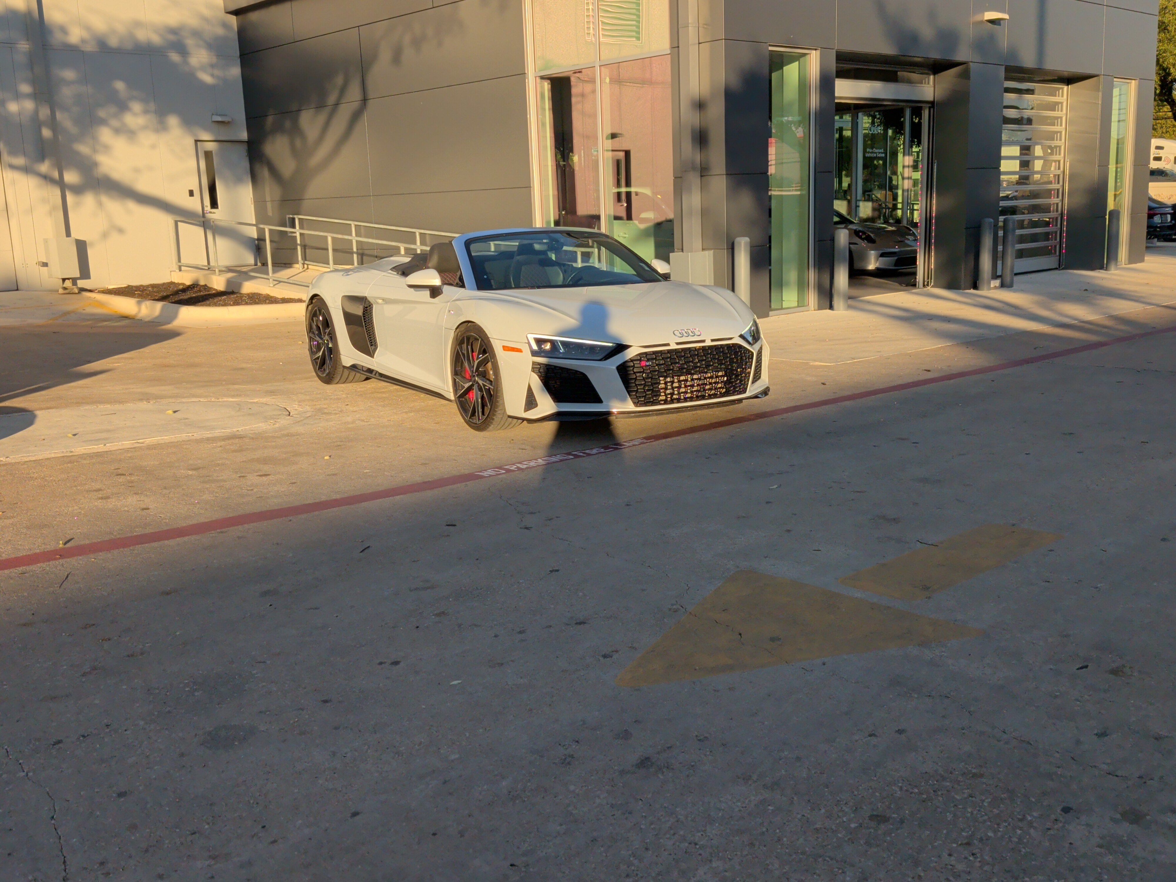 Used 2023 Audi R8 V10 performance RWD image 2