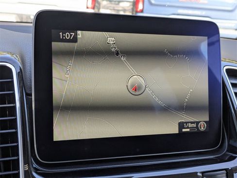 Used 2017 Mercedes-Benz GLE 350 image 24