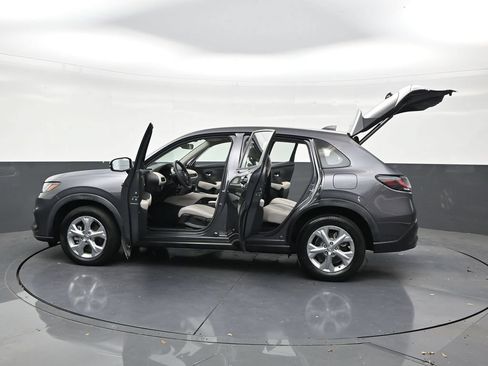 Used 2024 Honda HR-V LX image 30