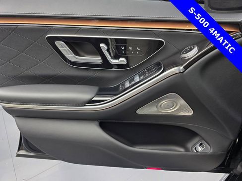 Used 2023 Mercedes-Benz S 500 S 500 image 25