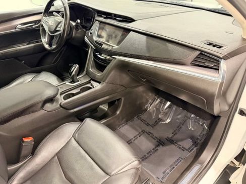 Used 2018 Cadillac XT5 Luxury AWD/4WD image 51