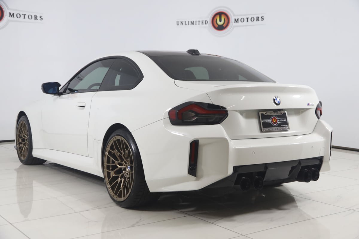 Used 2024 BMW M2 w/ Lighting Package RWD image 4
