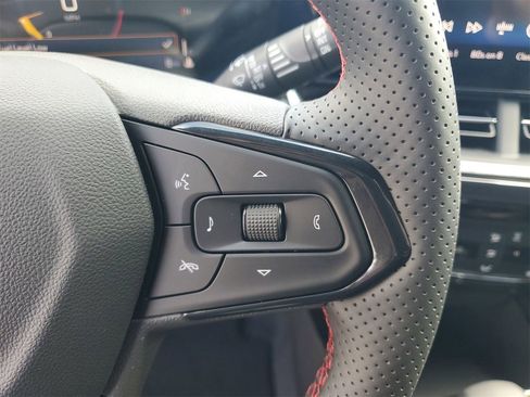 New 2026 Chevrolet Trax RS w/ Driver Confidence Package image 21