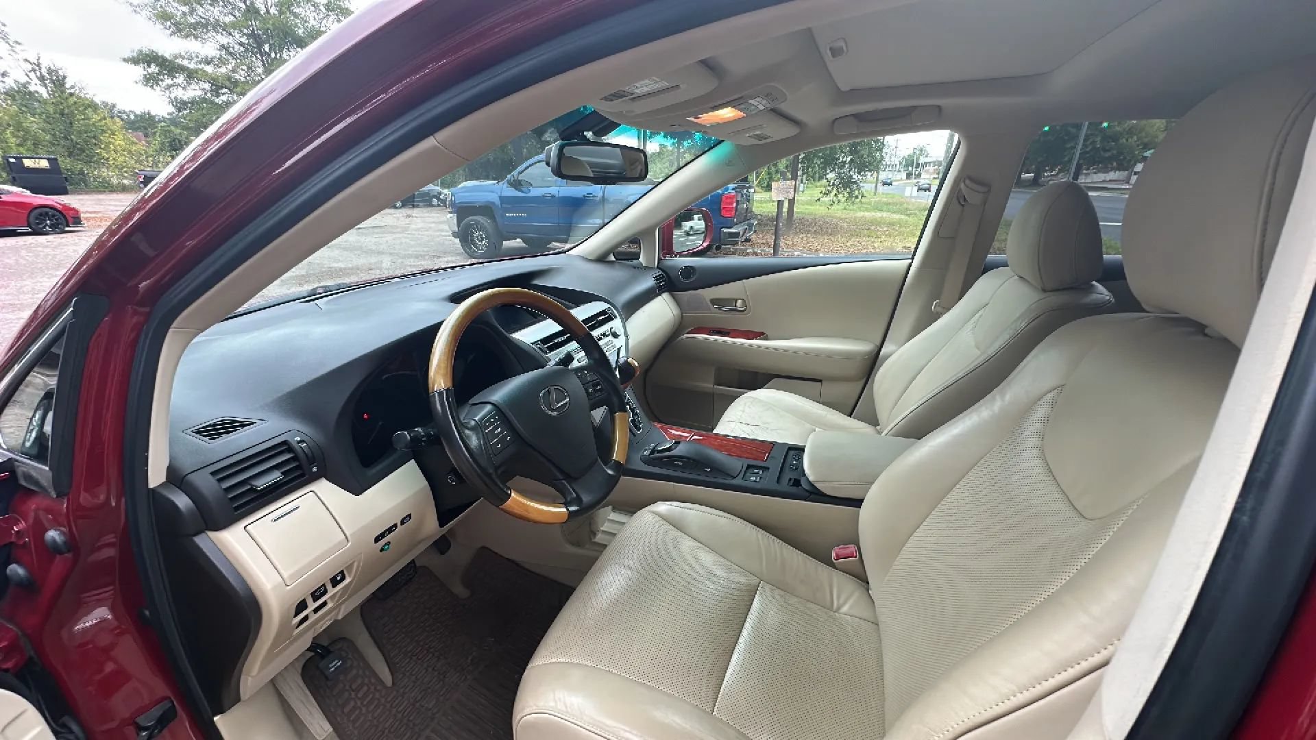 Used 2011 Lexus RX 350 AWD w/ Premium Pkg image 16