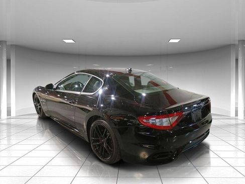 Used 2018 Maserati GranTurismo Sport image 9
