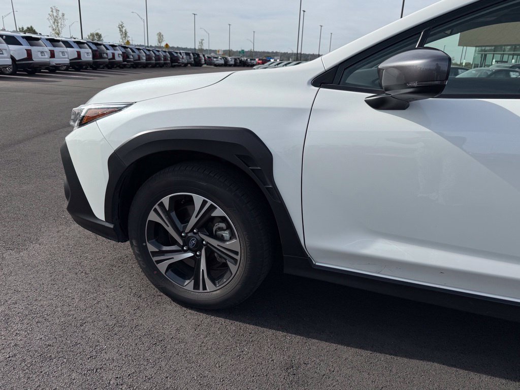 Used 2025 Subaru Crosstrek 2.5i Premium AWD/4WD image 31