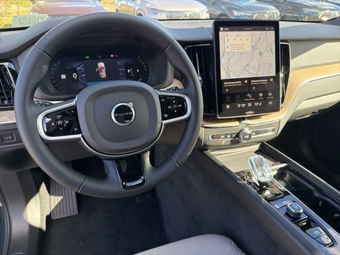 New 2026 Volvo XC60 B5 Plus w/ Protection Package Premier image 12