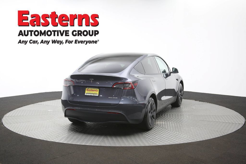 Used 2022 Tesla Model Y Long Range AWD/4WD image 36