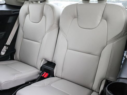 New 2026 Volvo XC90 T8 Ultra w/ Protection Package Premier AWD/4WD image 22