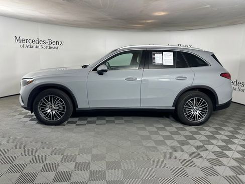 Certified 2026 Mercedes-Benz GLC 300 image 4