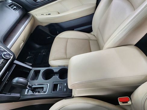 Used 2019 Subaru Outback 2.5i Limited AWD/4WD image 30