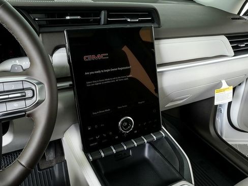 New 2026 GMC Terrain Denali image 12