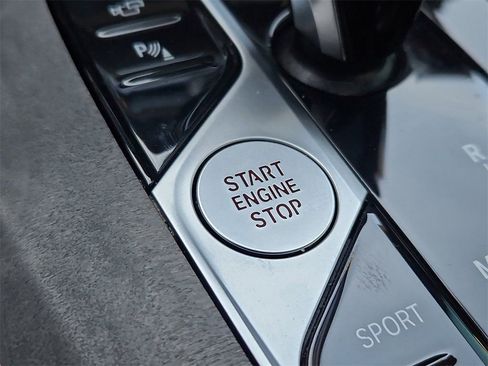 Used 2023 BMW X5 xDrive40i w/ Premium Package image 26