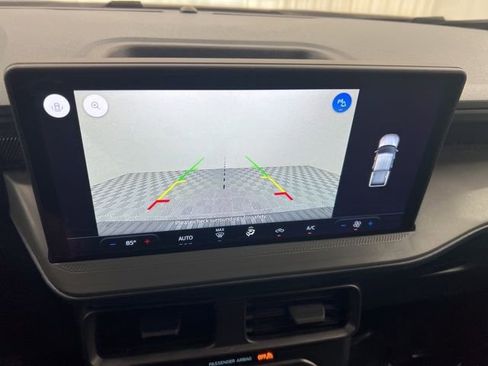 Used 2025 Ford Maverick XL w/ 4K Tow Package image 15