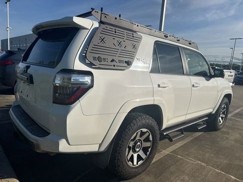 Used 2019 Toyota 4Runner TRD Off-Road Premium image 6