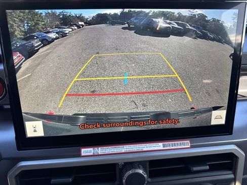 Certified 2025 Toyota Tacoma TRD Off-Road image 27