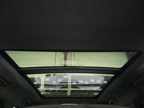 New 2026 Land Rover Range Rover Velar Dynamic SE image 27