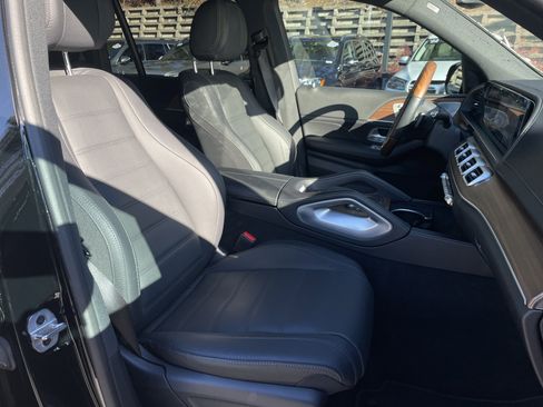 Certified 2023 Mercedes-Benz GLS 580 4MATIC image 53