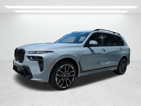 New 2027 BMW X7 xDrive40i w/ M Sport Package AWD/4WD image 8
