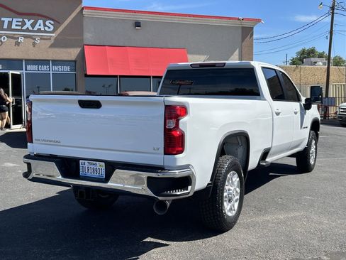 Used 2023 Chevrolet Silverado 2500 LT image 24