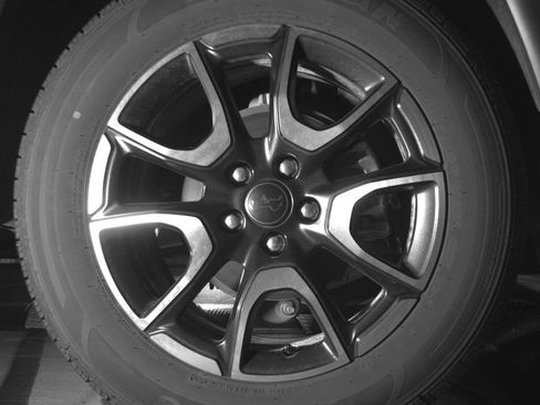 Used 2025 Jeep Compass Trailhawk AWD/4WD image 15