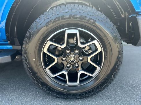 Used 2022 Ford Bronco Outer Banks AWD/4WD image 10