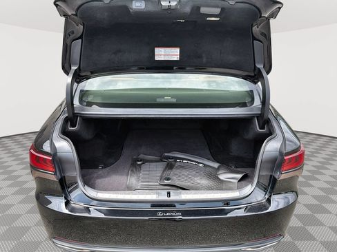 Used 2023 Lexus LS 500 AWD w/ Luxury Package image 21