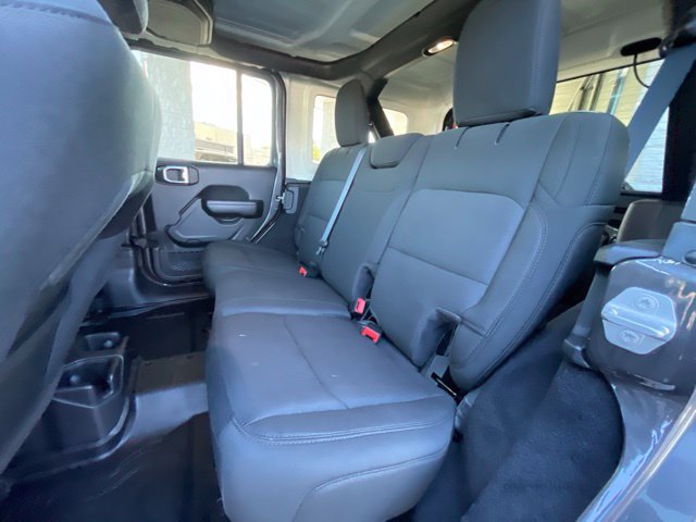 Used 2021 Jeep Wrangler Unlimited Sport AWD/4WD image 28