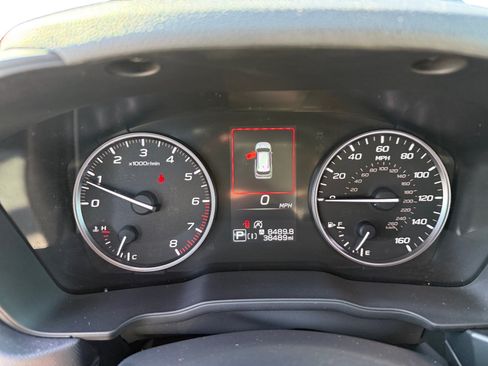 Used 2025 Subaru Forester Premium AWD/4WD image 11
