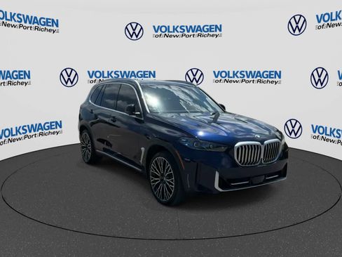 Used 2025 BMW X5 sDrive40i w/ Premium Package RWD image 2